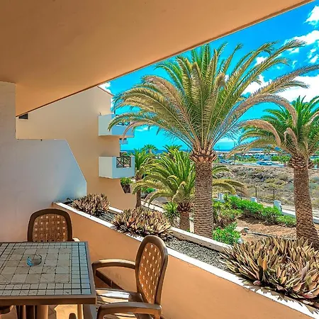 Apto Con Piscina, Terraza Privada & Ac Aparthotel