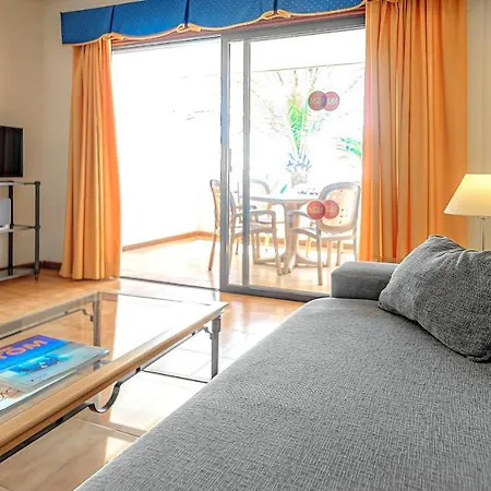 Apto Con Piscina, Terraza Privada & Ac