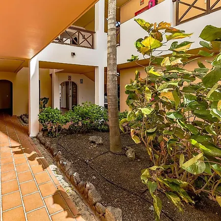 Apto Con Piscina, Terraza Privada & Ac Aparthotel